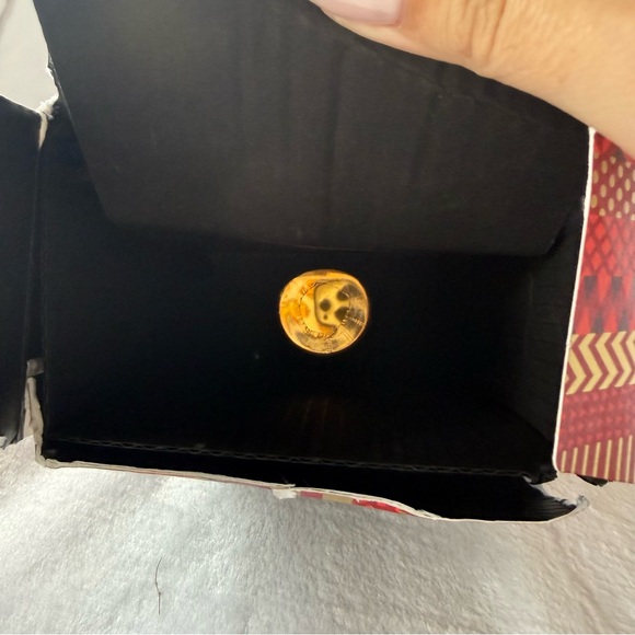 NEST New York Holiday Reed Diffuser - Picture 4 of 5